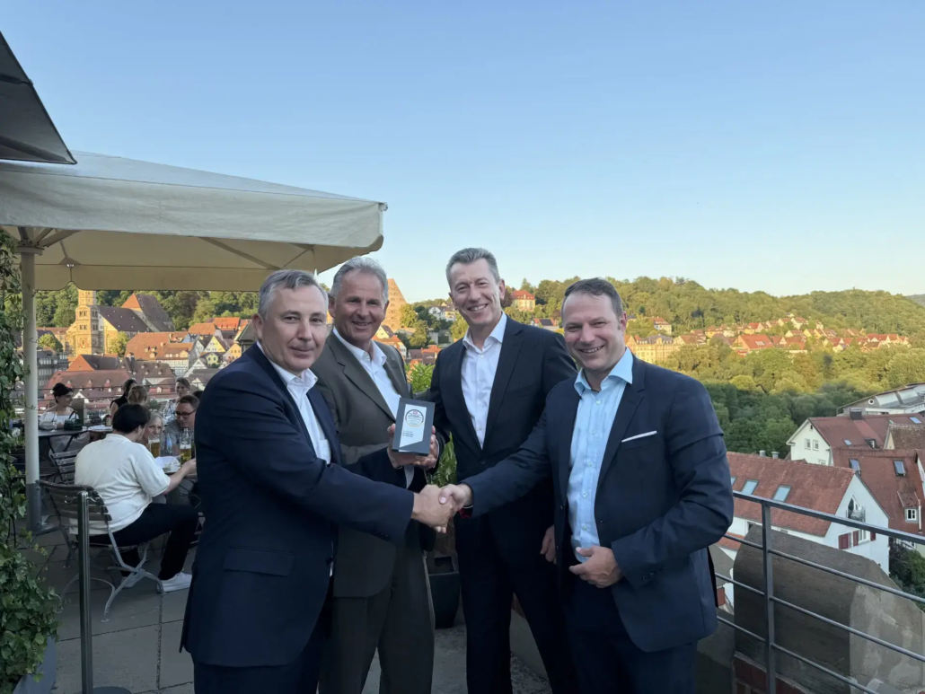 Übergabe des Awards „Deutschlands Spar-Champion 2025“