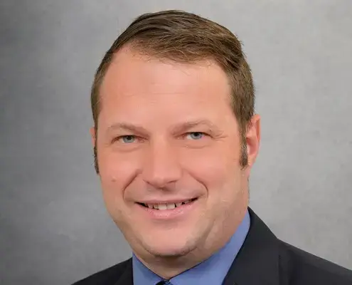 Antonio Niemer, Vorstand der Waldenburger Versicherung AG